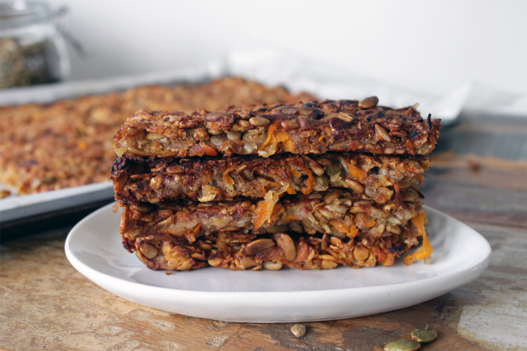 Fruit_seed_muesli_bars