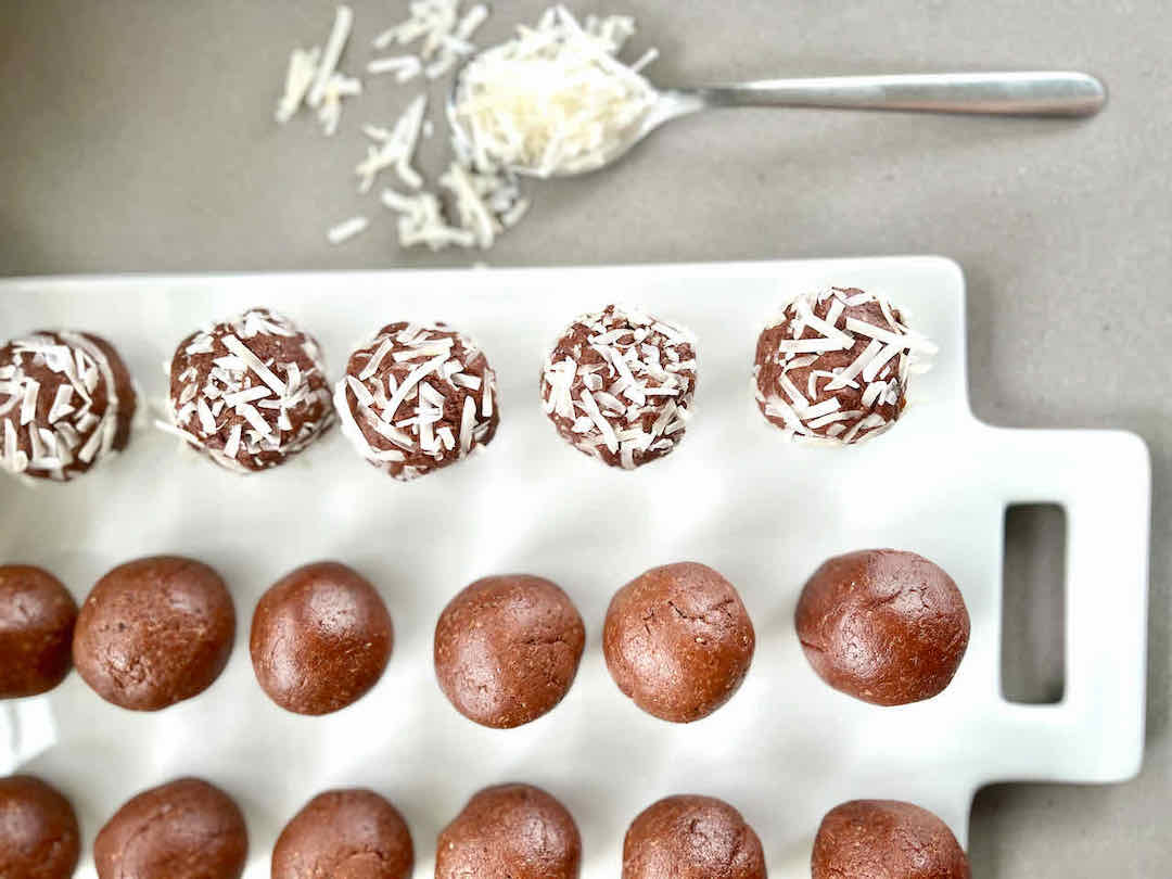 prebiotic_bliss_balls_recipe